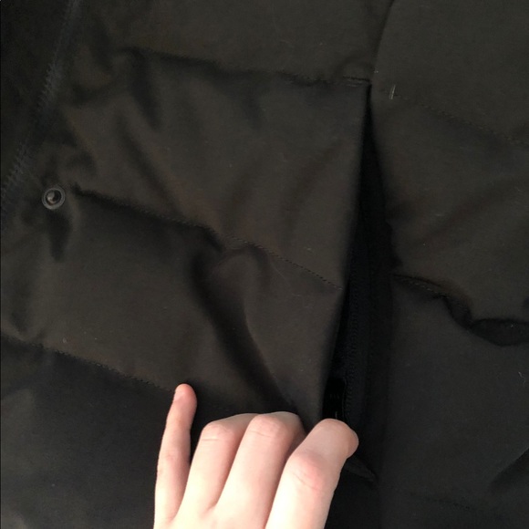 (SOLD) CANADA GOOSE JACKET WOMEN BNWT - Picture 9 of 15